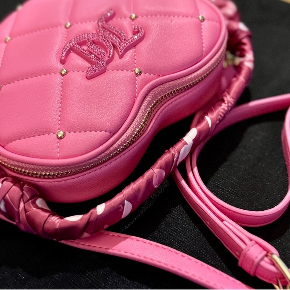 Juicy Couture Pink Heart-Shaped Crossbody Bag with Scarf Handle & Charm NWT - Picture 3 of 11